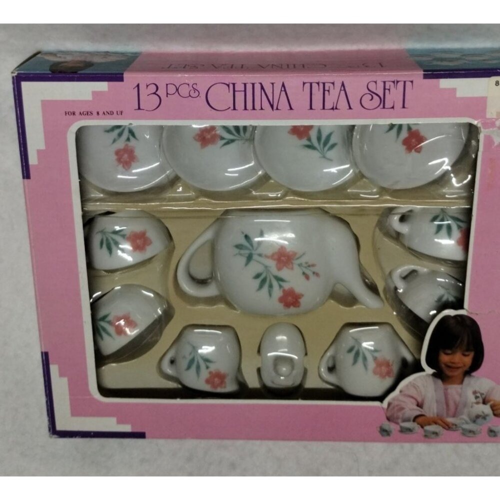 Vintage China Tea Set 13 Pcs‎ Miniature Toy Teapot Cups Plates Kids - Picture 4 of 5